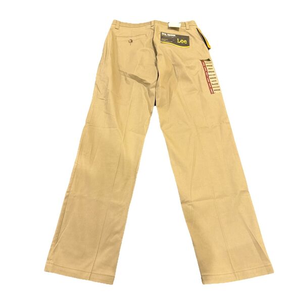 LEE Pants Mens 30x32 Chino Total Freedom Relaxed Fit Straight Khaki Stretch NWT - Picture 6 of 10